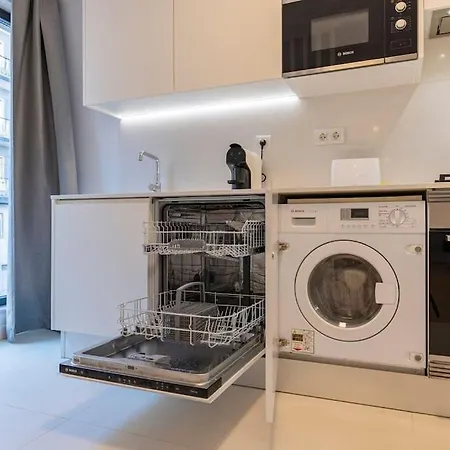 Campolide Lovely 2 Bedroom By Innkeeper Διαμέρισμα