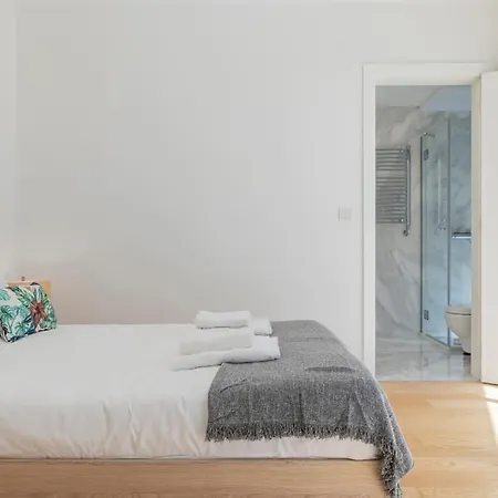 Campolide Lovely 2 Bedroom By Innkeeper * Lisbona
